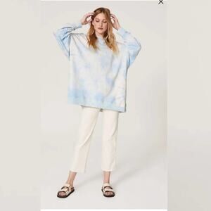 Wrangler white light blue Oversized Cotton Crewneck Tie Dye Sweatshirt MEDIUM